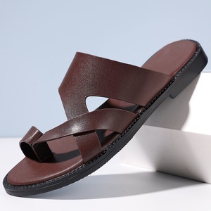 Nouvelle vente chaude : Tongs plates en cuir pour hommes, style indien, à bout ouvert, grandes tailles <span class=keywords><strong>47</strong></span>-48, chaussures d'été de haute qualité - Te Mu Shop - Product Image 1