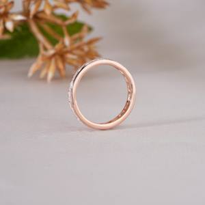 Anillo Elegante de Plata con Piedras Transparentes de Corte Cuadrado, Diseño Clásico Minimalista para Mujer, Uso Diario, Regalo de Aniversario o Fiesta - Product Image 3