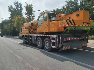 Équipement de levage de grue QY25k QY50k 25 tonnes <span class=keywords><strong>30</strong></span> tonnes 50 tonnes 75 tonnes grues utilisées télescopiques hydrauliques de camion - Product Image 5