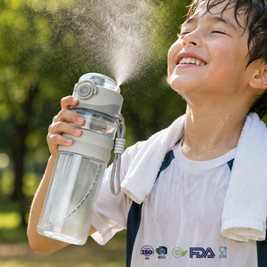 Botella de agua pulverizadora de plástico de 800 ml (27 oz) a prueba de fugas, con operación a una mano, se adapta al portavasos del coche, para gimnasio, fitness y refrigeración. - Product Image 1