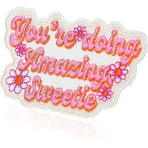 แผ่นปะติดรีดร้อนลายดอกไม้สีชมพู ลาย You're Doing Amazing Sweetie ปักลายมีม สำหรับติดผ้า รูปทรงไม่สม่ำเสมอ ขนาด 3.08x1.94 นิ้ว - Product Image 1