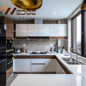 Armoire <span class=keywords><strong>de</strong></span> <span class=keywords><strong>cuisine</strong></span> moderne <span class=keywords><strong>avec</strong></span> <span class=keywords><strong>volet</strong></span> <span class=keywords><strong>roulant</strong></span> en contreplaqué MDF OSB pour meubles <span class=keywords><strong>de</strong></span> maison modulaires contemporains - Product Image 1