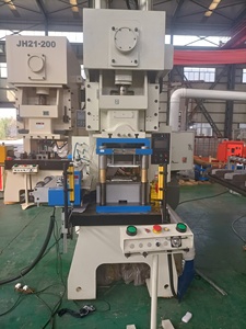 Boîte alimentaire en aluminium pour avion Machine de fabrication de casseroles en aluminium Équipement Plaques à vaisselle Ligne de production de poinçonnage en aluminium - Product Image 3