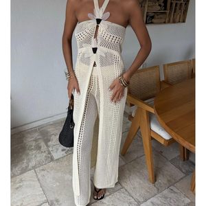 Conjunto de Top Halter y Pantalones de Ganchillo para Mujer, Verano 2026, Transpirable, con Diseño Calado y Decoración Floral 3D, Ropa de Playa - Product Image 1