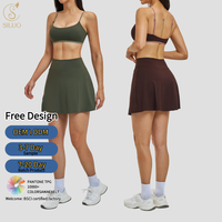 Set Rok Tenis 2-Piece Custom Sportswear Golf Bra Casual Wear Bernapas dan Elastis untuk Wanita dengan Celana Pendek Terpadu