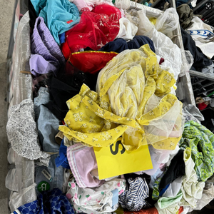 Vestido de Gasa Vintage de Primera Calidad, Cuello Alto a la Moda, Ropa de Mujer de Seda Usada, Guardarropa de Verano de <span class=keywords><strong>Segunda</strong></span> <span class=keywords><strong>Mano</strong></span>, MOQ 45 kg - Product Image 2