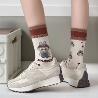 Chaussettes pour femmes créatives d'automne et d'hiver, chaussettes mi-mollet mignonnes d'anime, chaussettes en coton peigné pour couples en gros