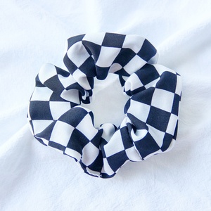 Thời trang phụ nữ tóc phụ kiện scrunchie Checker đàn hồi tóc ban nhạc đầy màu sắc in màu đen và trắng rô scrunchies chiffon - Product Image 4