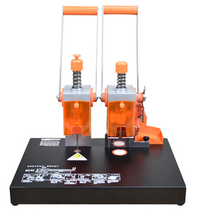 R400 कार्यालय उपकरण मैनुअल वाउचर बाध्यकारी मशीन नोटबुक बनाने की मशीन - Product Image 2