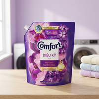 Pewangi Pakaian Mewah Comfort Luxury Perfume Magic Fabric Conditioner Softener 2.4L Kemasan Kantong 4 Kantong Pemasok Ekspor Vietnam