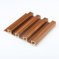 Panneau mural en plastique WPC, panneau PVC imperméable, panneaux muraux décoratifs en bois à lattes, panneaux muraux décoratifs intérieurs pour hôtel, ignifuges, écologiques