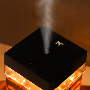 Diffusore di Aromi Portatile USB Ricaricabile <span class=keywords><strong>per</strong></span> Casa, Grande Capacità, <span class=keywords><strong>con</strong></span> <span class=keywords><strong>Oli</strong></span> <span class=keywords><strong>Essenziali</strong></span> Puri, Spray Intelligente e Luce LED - Product Image 3