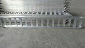 Rampe de chargement de camion en aluminium à roulettes, capacité 4,5 tonnes, pour motos et supports, modèles personnalisés - Product Image 4