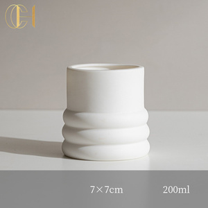 C & H Low Cost Vente en gros Pot en céramique de forme spéciale <span class=keywords><strong>Bougie</strong></span> de parfum de maison Bougies parfumées faites à la main sans couvercle - Product Image 4