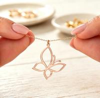Collier Papillon pour Femme, Bijou Anti-ternissement, Collier Papillon Plaqué Or 18 carats, Colliers Papillon Tendance