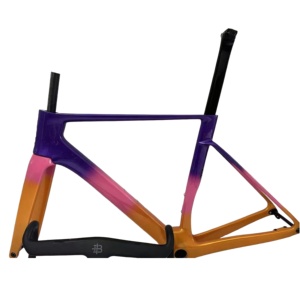 Grande Successo di Vendite Bici da Corsa T1100 con Telaio Integrato Aerodinamico in Carbonio, Gruppo 105 DI2, Ruote Lenticolari in Carbonio 700C e Freno a Disco - Product Image 5