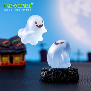 Paisaje lindo resplandor en la oscuridad Halloween pequeño fantasma muñeca ornamento accesorios Escritorio mini adornos - Product Image 5
