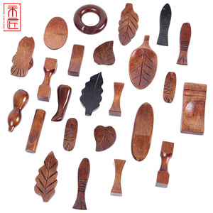 Reposapalillos de madera de estilo japonés, soporte portátil para palillos, para el hogar, cocina, restaurante, vajilla, diseño de color sólido - Product Image 1