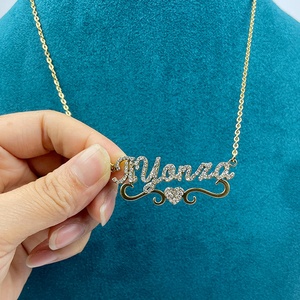 <span class=keywords><strong>Collana</strong></span> Personalizzata da Donna in Acciaio Inossidabile Placcato <span class=keywords><strong>Oro</strong></span> 18K <span class=keywords><strong>con</strong></span> Targhetta Personalizzabile e Diamante - Product Image 6