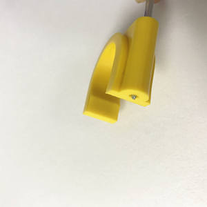 Yellow Color PEX <strong>Pipe</strong> <strong>Clip</strong> with Nail 16mm 20mm <strong>25mm</strong> 32mm for Water and Gas Systems - Product Image 4