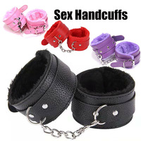 Esposas de felpa peludas, esposas de mano sexuales de cuero, juguetes eróticos para adultos, dispositivos de grillete de sujeción Bdsm, esposas de Bondage SM, equipo de Bondage