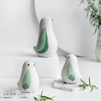 Figurines d'oiseaux en céramique Cadeaux de mariage Sculpture animale Décoration d'intérieur Artisanat Statues d'oiseaux en céramique modernes