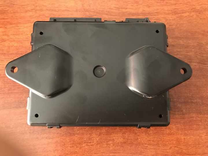 HOWO T7H Door Remote Control Module RHS - Reliable Performance