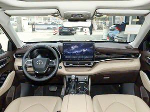 Toyota Highlander, Vehículo a Gasolina, SUV con Tracción en las Cuatro Ruedas, 7 Asientos, Versión Noble, Modelo 2026 - Product Image 4