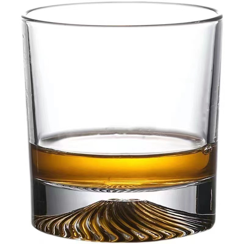 Thick Bottom Heavy Round Shape Whiskey Glass Cup For Drinking OEM Decal Etched Logo Welcome Whiskey Cup