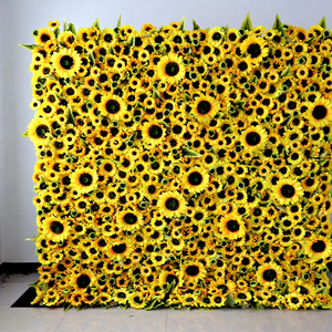 Mur de fleurs artificielles personnalisé en forme de tournesol pour fête d'anniversaire - Product Image 1