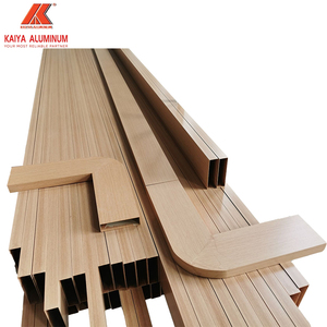 Perfil <span class=keywords><strong>de</strong></span> <span class=keywords><strong>Tubo</strong></span> Cuadrado <span class=keywords><strong>de</strong></span> <span class=keywords><strong>Aluminio</strong></span> WoodGrain <span class=keywords><strong>de</strong></span> 2x4 Pulgadas, <span class=keywords><strong>Tubo</strong></span> Rectangular para Decoración - Product Image 5