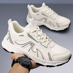 รองเท้าวิ่งน้ำหนักเบาใส่สบายสำหรับผู้ชายระบายอากาศได้ดีตาข่ายด้านบนนุ่มรองรับแรงกระแทกทนทานทันสมัยสำหรับฤดูใบไม้ผลิ - Product Image 2