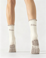 POPSOX Chaussettes de yoga et de pilates professionnelles pour femmes - Respirantes, douces, tricotées, sans coutures, antidérapantes, avec volants décoratifs, pour usage quotidien