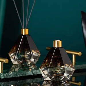 Difusor de aceites esenciales de diseño lujoso y único para decoración del hogar, difusor de fragancia para el hogar con varillas de 100 ml - Product Image 5