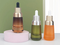 Flacon compte-gouttes à pompe ambre coloré de 30ml pour cosmétiques compte-gouttes en verre d'huile essentielle de sérum d'essence avec couvercle à bouton-poussoir