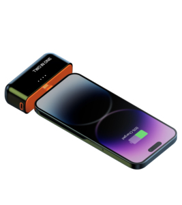 Batterie externe magnétique 0000 mAh – Conception détachable pour deux utilisateurs, câble interchangeable intégré, compacte et élégante pour un usage quotidien - Product Image 2