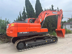 Excavadora Usada Doosan DX225 DX225LC de 22 Toneladas, Excavadora Hidráulica de Orugas Coreana Original de Segunda Mano, Alta Calidad, Pocas Horas de Uso, en Venta - Product Image 3