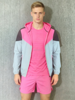 Ensemble 3 pièces à séchage rapide, sweat à capuche coloré, t-shirt, style confortable pour la course, coupe-vent et protection solaire