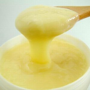 BEESTAR <span class=keywords><strong>Gelée</strong></span> <span class=keywords><strong>royale</strong></span> de haute <span class=keywords><strong>qualité</strong></span> 10-HDA 1,6% de teneur en 10-HDA Produit apicole naturel congelé en vrac Produits apicoles en gros - Product Image 4