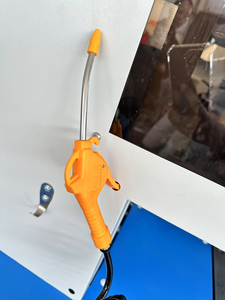 Centre de traitement CNC pour profilés UPVC haut de gamme HFL, spécialisés dans la découpe et le fraisage de formes complexes - Product Image 4