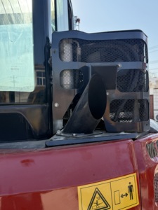 日本二手迷你VIO50-6洋马挖掘机50 VIO 55 VIO 50 5吨-6A/-6B迷你挖掘机出售 - Product Image 3