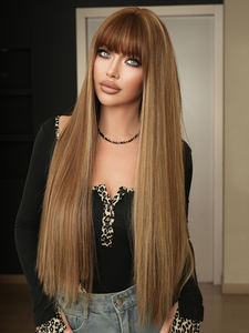 Peluca de Fibra Sintética Resistente al Calor de 28 Pulgadas, Extra Larga, Lisa, con Flequillo para Mujer, Color Rubio Miel, Aspecto Natural, Sin Pegamento - Product Image 3