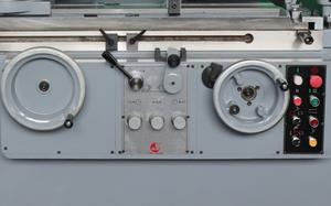 Máquina Rectificadora de Precisión Hidráulica Manual para Rectificado Interno de Anillos de Retén de Amplio Rango y la Mejor Calidad - Product Image 3