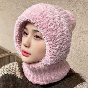 2025 Moda Kulaklıklı Kadın ve Kız Çocukları İçin Sıcak Kışlık Polar Astarlı Akrilik Peluş Örgü Ponponlu Bere Şapka - Product Image 2