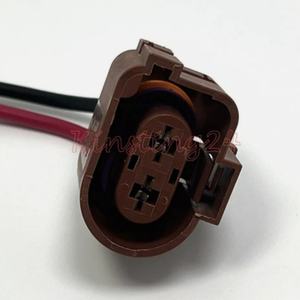 Conector del Motor de la Subbomba Trasera 3B0973752A para VW Audi 2000-2018 - Product Image 3