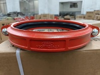 Collier de raccord flexible rainuré en fonte ductile peinte en rouge