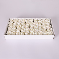 50 pièces/boîte, vente en gros à bas prix, décoration de mariage, cadeau pour femmes, savon à deux couches, fleur artificielle, tête de rose