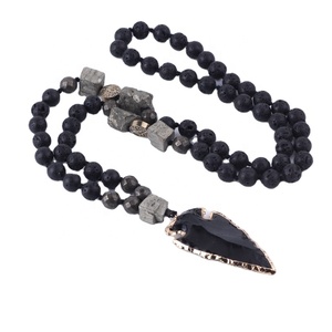 ブラック溶岩石ハートペンダントネックレスロングチェーンボヘミアンスタイルヨガネックレス男性/女性用パーティー/记念日 - Product Image 1