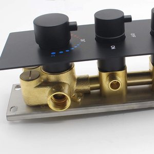 Inverseur de <span class=keywords><strong>douche</strong></span> en laiton <span class=keywords><strong>thermostatique</strong></span>, avec 3 sorties, 3 fonctions, vanne à pression équilibrée, avec garniture en <span class=keywords><strong>noir</strong></span> mat - Product Image 4