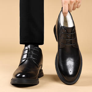 Nuevos Zapatos Casuales de Cuero para Hombre, Estilo Empresarial Simple, Suela Antideslizante Suave, Resistente al Desgaste, Calzado Formal con Parte Superior de Malla Impermeable - Product Image 5